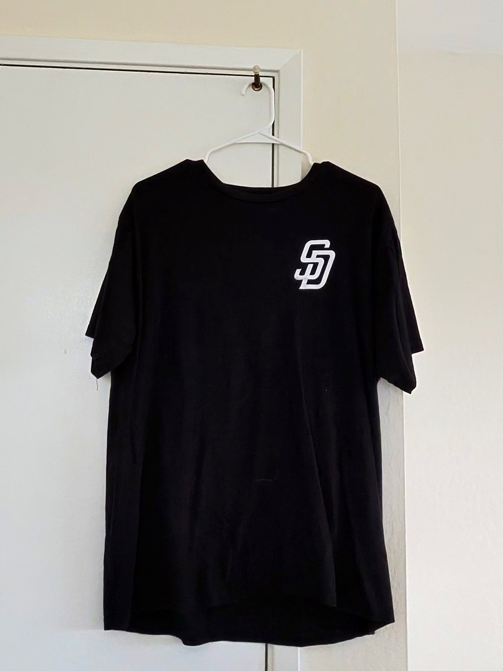 Black Short-Sleeve Logo Tee - Street Ducks
